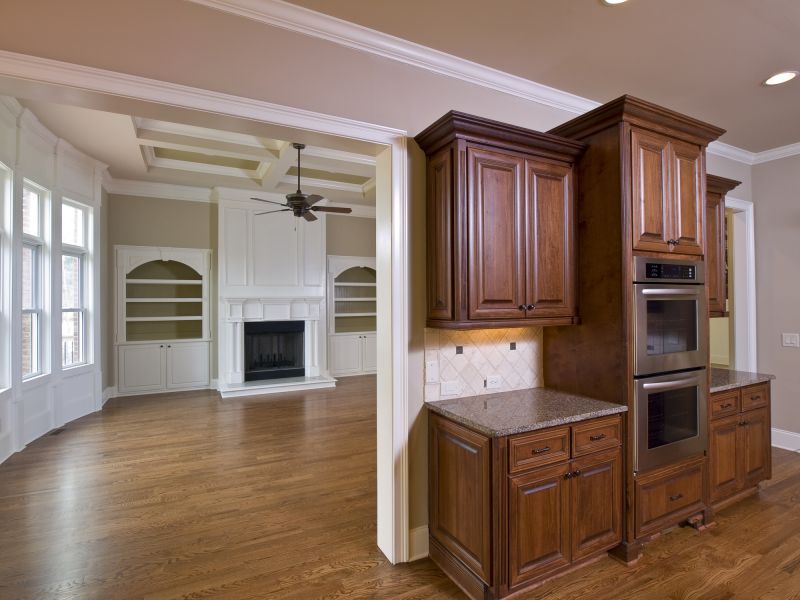Kitchen Cabinets Refacing in Kokomo, IN